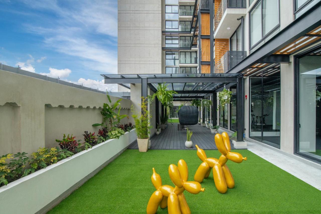 Chic With Parking And Air Conditioning Apartment *