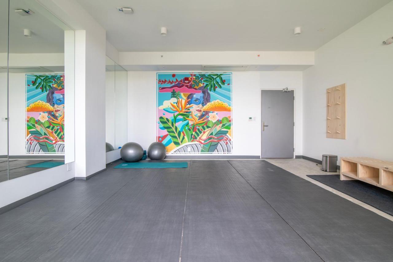 Chic With Parking And Air Conditioning Apartment *